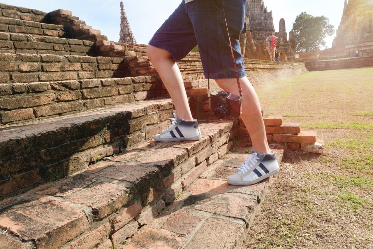 Cover Image for One step at a time